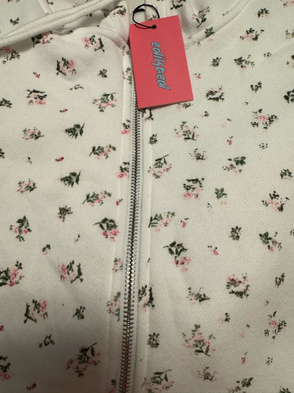 Edikted Cream Ditsy Floral Zip-Up Hoodie/NWT - Picture 4 of 4